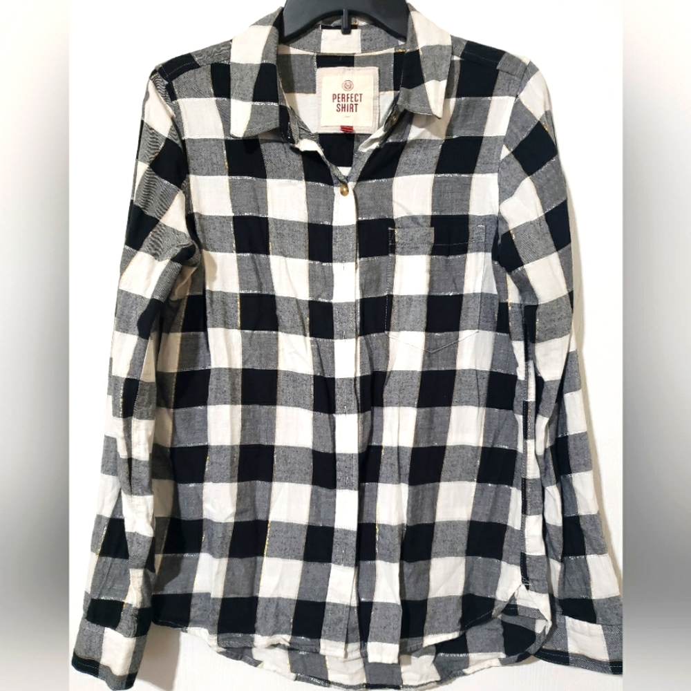 💥3/$30💥Plaid Button Up